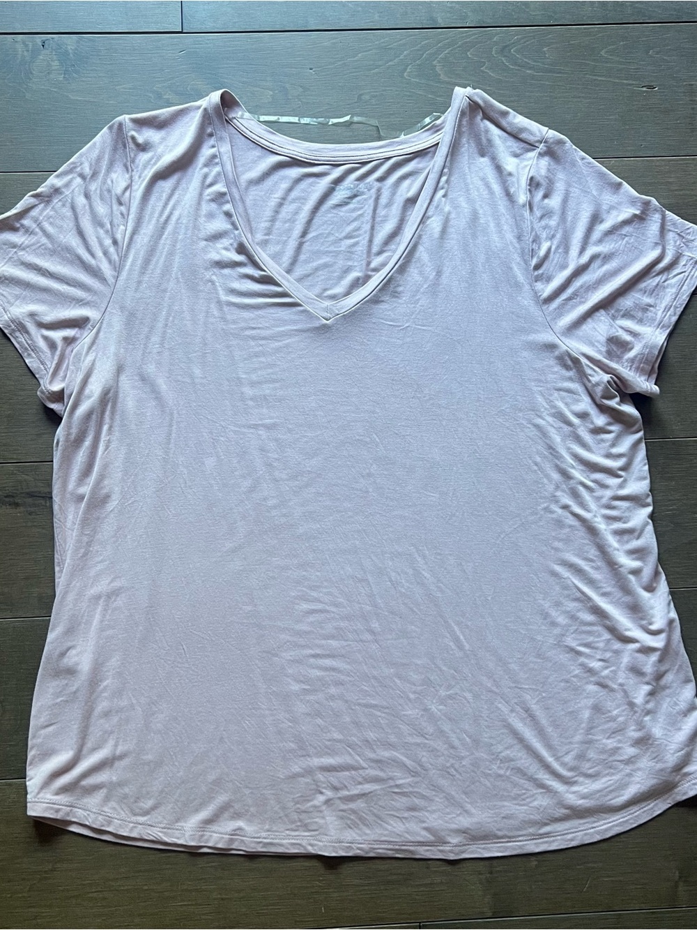 Essentials Women's V-Neck Short Sleeve Tee - Light pink/ Lavender